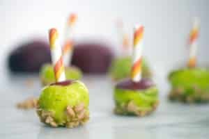 Mini-Caramel-Candy-Apples-11